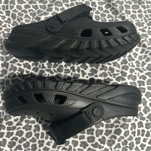 Duet Max Clog Crocs Black Size 8